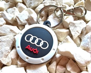 Брелок для ключей AUDI - резина A4 A3 Rs
