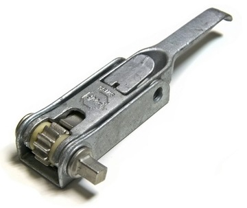 NAPINACZ naciąg firanki PLANDEKI NACZEPY Lewy