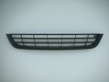 VW PASSAT CC KRATKA ZDERZAKA ŚRODKOWA 3C8 2008-11