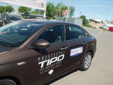 Listwy pod szyby boczne Fiat Tipo 2015+ SEDAN / HB