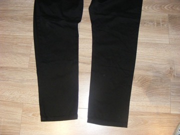 Spodnie damskie jeansy XXXL Duży rozmiar RURKI