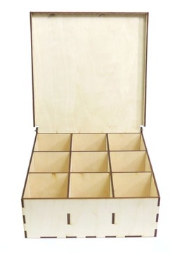 ЗАКРЫТАЯ КОРОБКА С ОТДЕЛЕНИЯМИ 21x21x7,5см EZ49