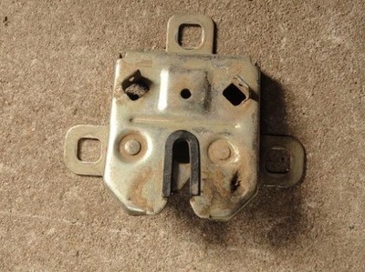 Fiat linea замок капот фото №1