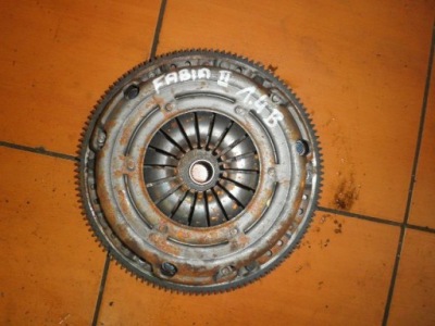 Колесо маховик зчеплення притиск skoda fabia ii 1,4 фото №1