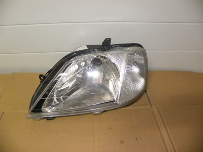 Dacia logan лампа перед левая сторона фото №1