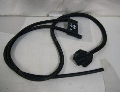 Subaru impreza 01-07 прокладка дверь перед передний фото №1