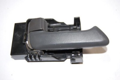 Ручка внутрішня двері лівий задня isuzu d-max фото №1