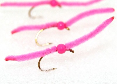 Sztuczne muchy ochotka pink #12 zadziorowy mosiądz