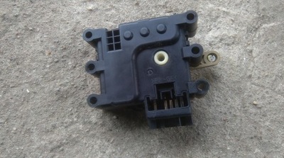 Mazda 5 05-10 моторчик отопителя фото №1