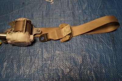 Toyota avensis t27 pas безпеки правий перед фото №1