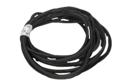 Vw touran iii 5t прокладка кузовная правый задняя фото №1