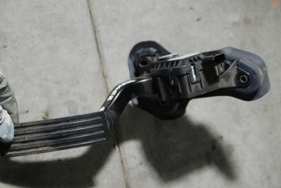 Педаль газа ford ranger iii потенциометр 13r. фото №1