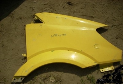 Крило правий перед передній mercedes sprinter 06- фото №1