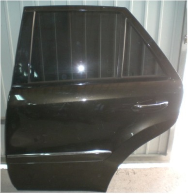 Дверь левая левый задняя mercedes ml w164 05-11 фото №1