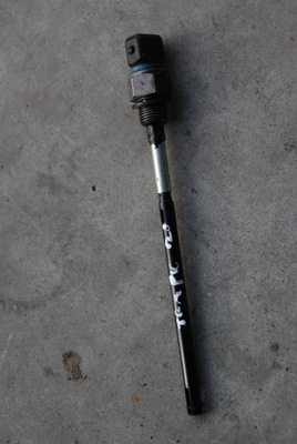 Trafic vivaro 2.0 dci датчик оливи фото №1