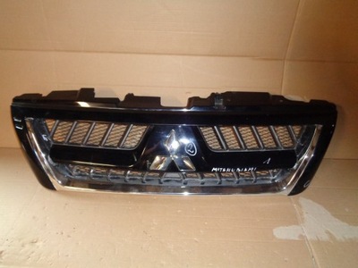 Mitsubishi pajero 3 решётка радиатора решётка радиатора lift 03- mn117713 фото №1