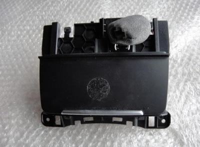 Audi a4 a5 q5 попільничка 8k0857965de фото №1