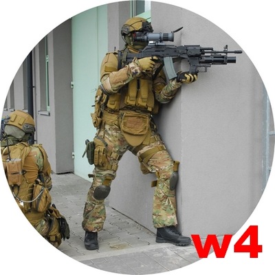 GRUBY OPŁATEK NA TORT ŻOŁNIERZ KOMANDOS WOJSKOWY 4