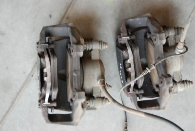 Mercedes e klasa w212 супорт гальмівний перед фото №1