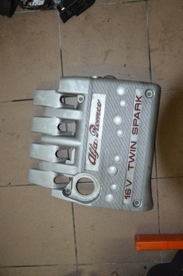 Крышка двигателя alfa romeo 147 фото №1