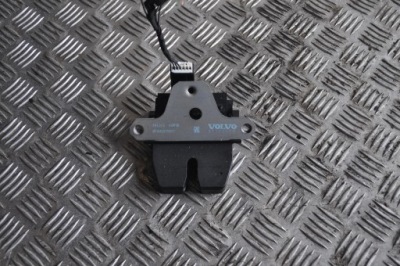 Замок задний крышки 2.0d volvo v40 12- фото №1