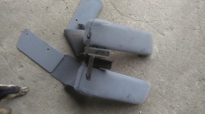 Mazda 626 98-03 підлокітник задня фото №1