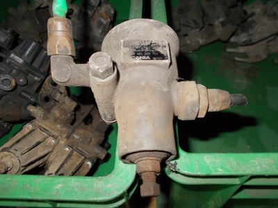 Клапан редукционный scania 4 r фото №1