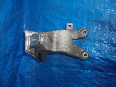 ŁAPA WSPORNIK SILNIKA AUDI 8K0199308BD
