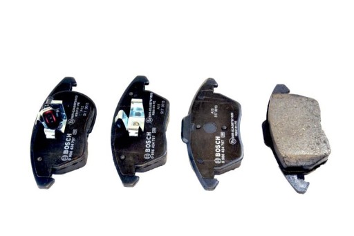 ТОРМОЗНЫЕ КОЛОДКИ BOSCH 0 986 424 797 AUDI SEAT SKODA VW ПЕРЕДНИЕ С ДАТЧИКОМ