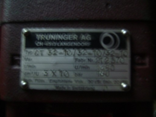 Насос TRUNINGER AG 4H2-032/3H3-008