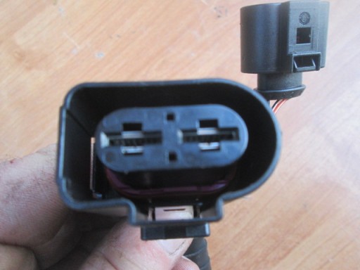 VW POLO FABIA IBIZA TRW PLUGS CUBE CABLES короткие кабели первые фотографии