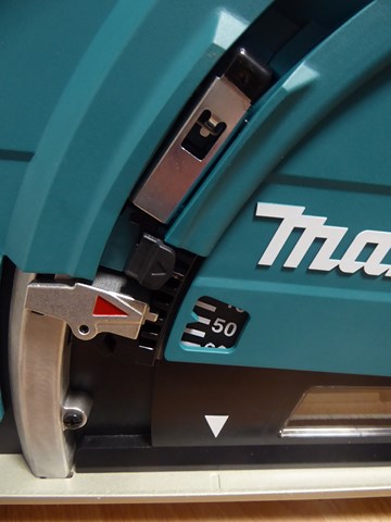 УГЛОВАЯ ШЛИФМАШИНА MAKITA 230 ММ, 2200 ВТ, МЯГКИЙ СТАРТ