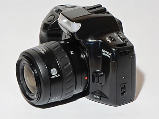 КАМЕРА MINOLTA DYNAX 300si - КОРПУС