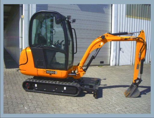 НАКЛЕЙКИ НАКЛЕЙКИ Мини-экскаватор JCB 8020 + пиктограммы