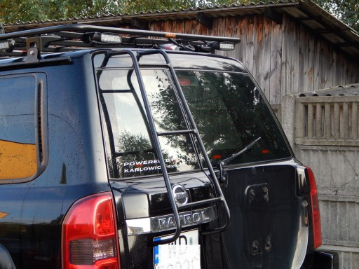 Лестница Nissan Patrol Y60 с 1988 по 1998 год.