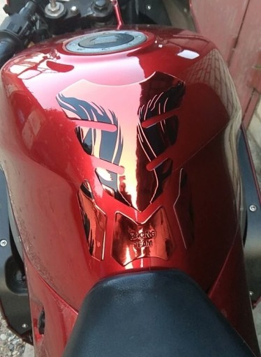 Накладка на бак RED Honda Suzuki Yamaha Kawasaki + БЕСПЛАТНО