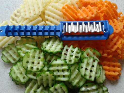 TEMPERÓWKA, NOŻ SPIRALA 2szt, OBIERACZKA 2szt ,CARVING KRAJACZ JULIENNE #23
