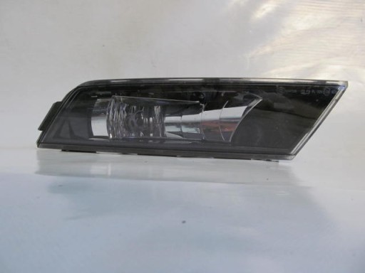 SKODA SUPERB III 3 HALOGEN PRAWY 3V0 3V5 3V9