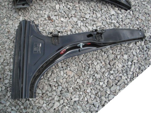 MAZDA 3 03-09 B-СТОЙКА СРЕДНЯЯ ПРАВАЯ + ПОРОГ