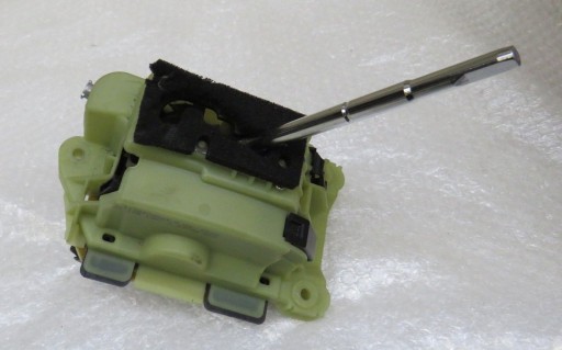 2112675824 - Домкрат селектор MERCEDES W211 CDI A2112675824