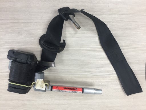 ЛІВИЙ РЕМІНЬ БЕЗПЕКИ НАТЯГУВАЧ SAAB 93 98-02