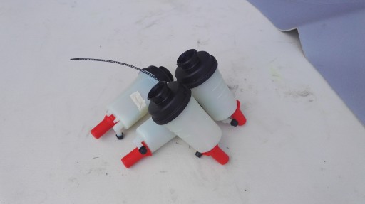 БАЧОК ГИДРОУСИЛИТЕЛЯ РУЛЯ FORD EV61-3R700-B