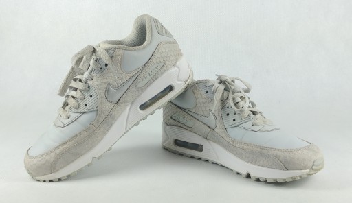 NIKE AIR MAX 90 buty sportowe damskie r. 38,5 NIKE AIR MAX 90 buty sportowe damskie r. 38,5