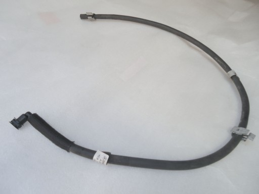 A2048300292 - MERCEDES cklasa W204 шланг омивача