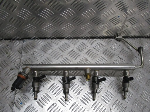 Rampe injection CAYENNE 7P5 4,2TFSI 079133316AR