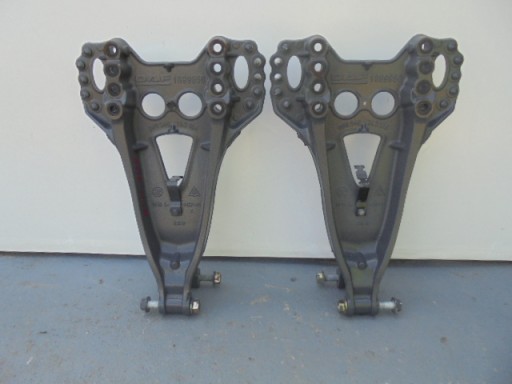 DAF 106 КРІПЛЕННЯ ЛАПА ВІШАЛКА МІСТ