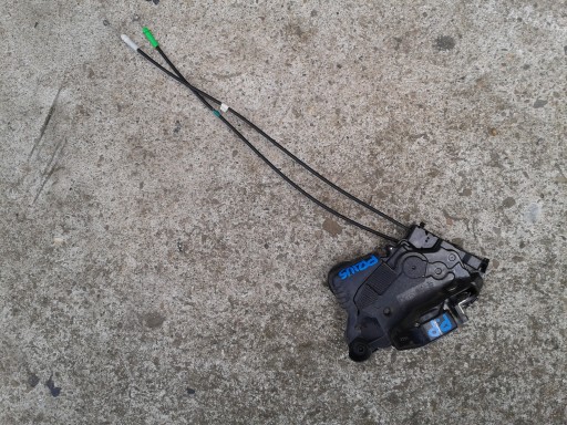 ЗАМОК ПЕРЕДНІЙ ПРАВИЙ TOYOTA PRIUS II EU