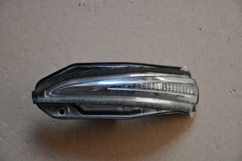 TOYOTA RAV4 13-17 ЛІВИЙ ПОКАЖЧИК ПОВОРОТУ ОРИГІНАЛ