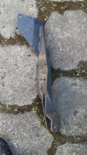 КРОНШТЕЙН ПОДЪЕМНОГО НАСОСА ACTROS КРЕПЛЕНИЕ КАБИНЫ