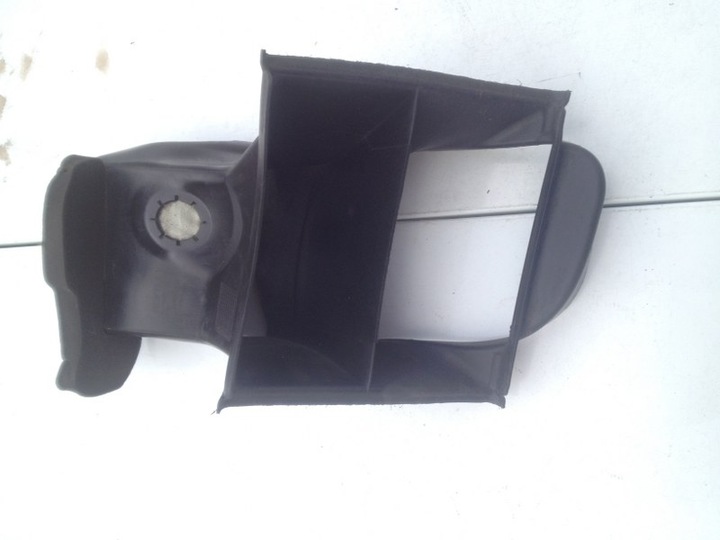 BENTLEY 3W5121468B INLET AIR INTAKE RADIATOR photo 1 - milautoparts-fr.ukrlive.com